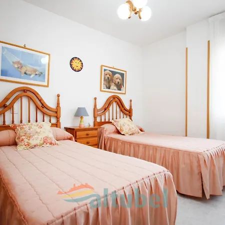 Edificio Sorolla Ii Apartment
