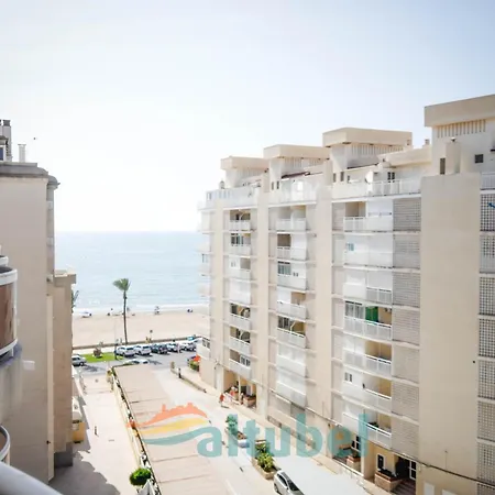 Edificio Sorolla Ii شقة